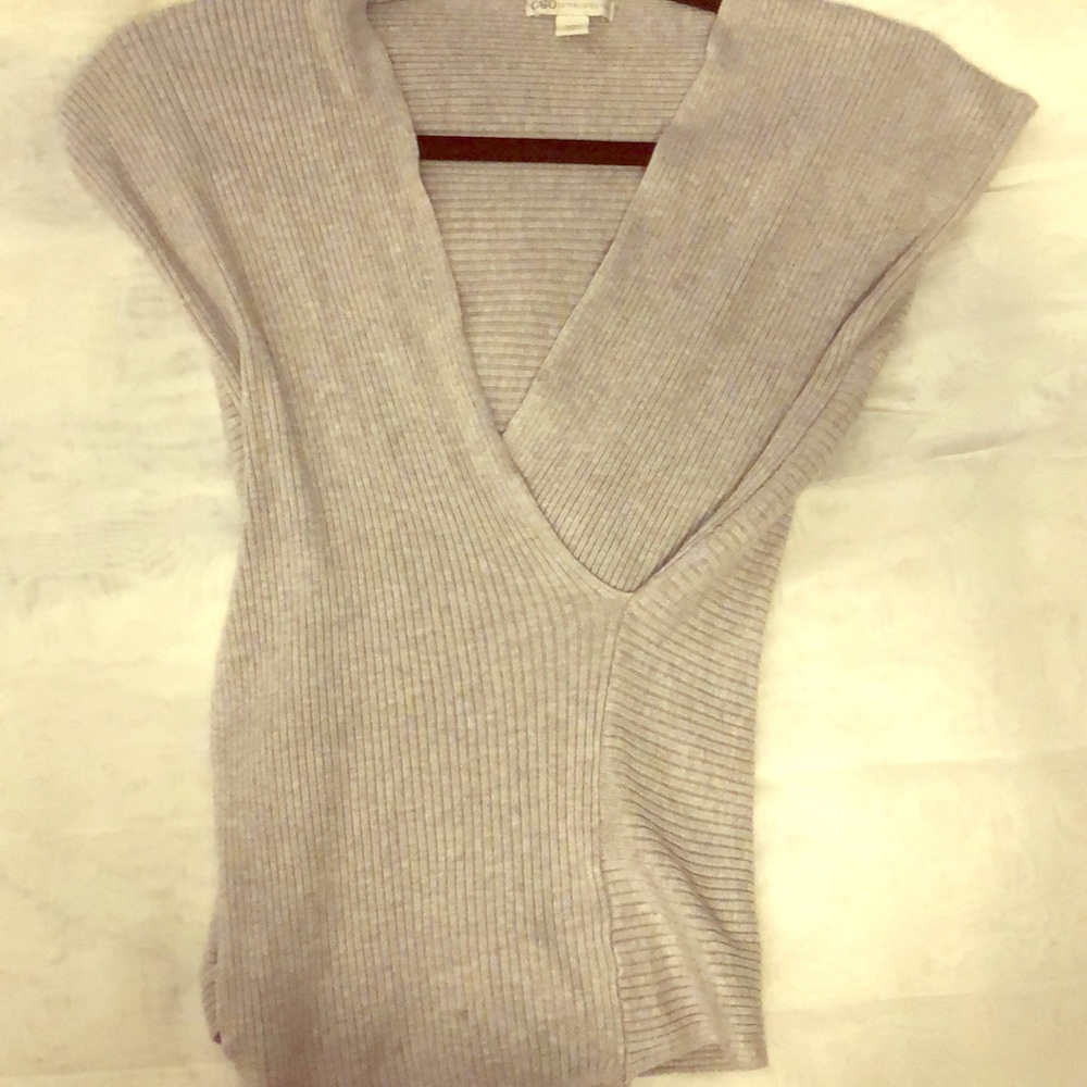 Cato low V-neck top